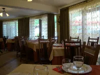 Pensiunea Floare de Colţ - Frühstück
