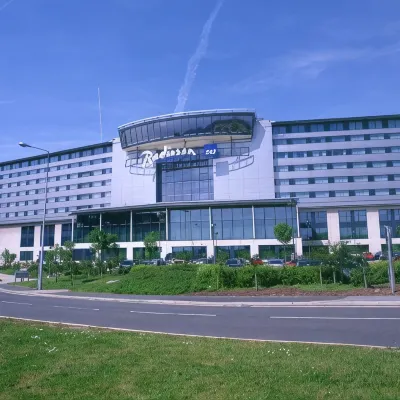 Radisson Blu Hotel Manchester Airport Hotels near Manchester Airport