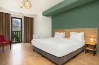 Intourist Kazbegi - Balcony