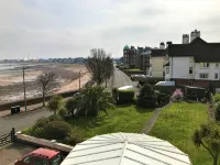 Beachside Suites - Apartments