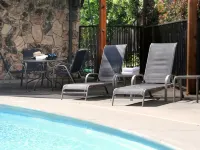 Riverside Inn - Pools