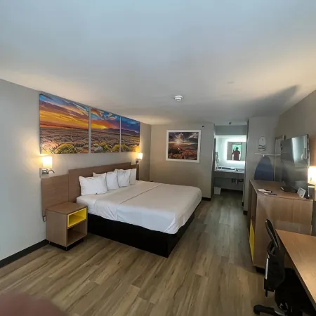 Days Inn by Wyndham Covington