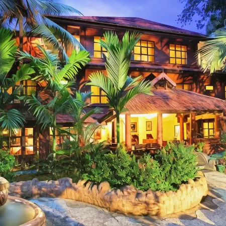 EMARALD RESORT
