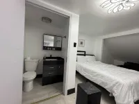 Motorcity Haven in the Heart of Downtown Detroit - Bungalows