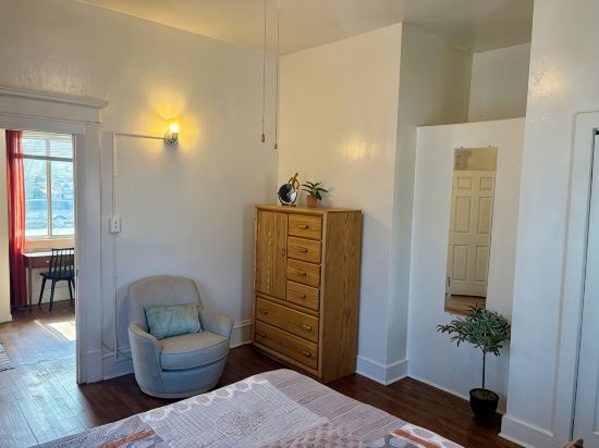 Quaint Quarters in Liberty Wells, 1bd/1ba