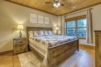 NEW! - Fish the CREEK/Mountain VIEWS/mini-GOLF/hot tub/3 acres/Dog friendly