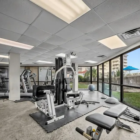 OCEAN FRONT 2-bedroom condo in North Topsail Beach