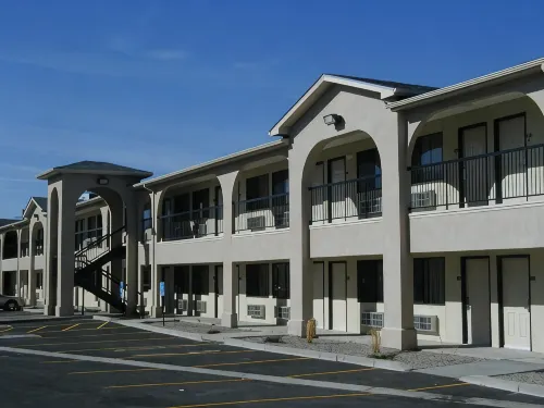 American Inn & Suites - 3 Sao