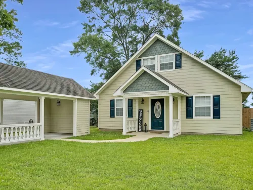 3BR/2B in the heart of Leesville, Southern Comfort - Wifi