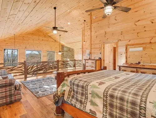 Beautiful and relaxing mountain log cabin with stunning views