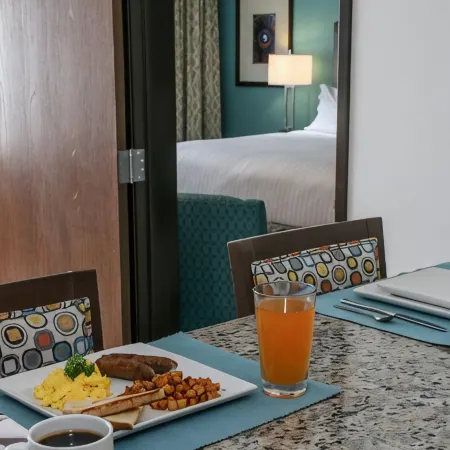 Holiday Inn & Suites DENVER TECH CENTER-CENTENNIAL by IHG