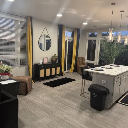 Luxury 2 bedroom 2 full bathroom apartment across from the waterfront!