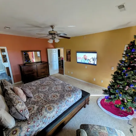 Lakeview Penthouse, Amazing Views—3BR/2BA Relax in Branson Condo, Indian Point