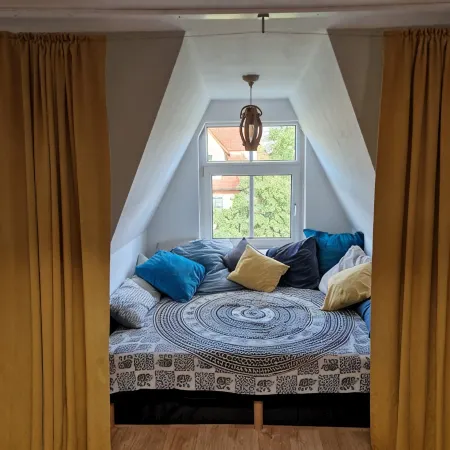 Voll Eingerichtetes Zentrales Apartment für Lange und Kurze Aufenthalte