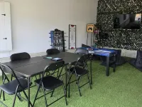 Relax house a few minutes from Port Stanley beach, with hot tub and game room Hotels in Central Elgin