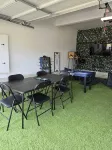 Relax house a few minutes from Port Stanley beach, with hot tub and game room
