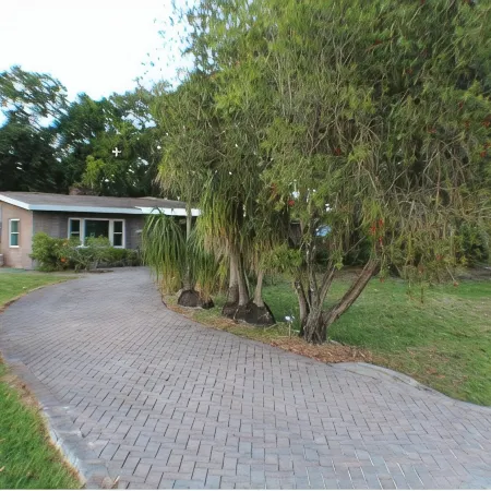 Secluded Florida Home House w Screen Room Heated Pool