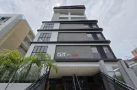 Get by Side Hotels in 