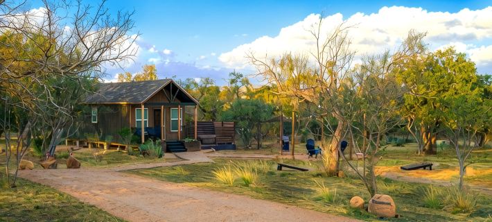 Charming Cabin w/ Hot Tub in the Heart of the TX Hill Country Hotels in Llano County