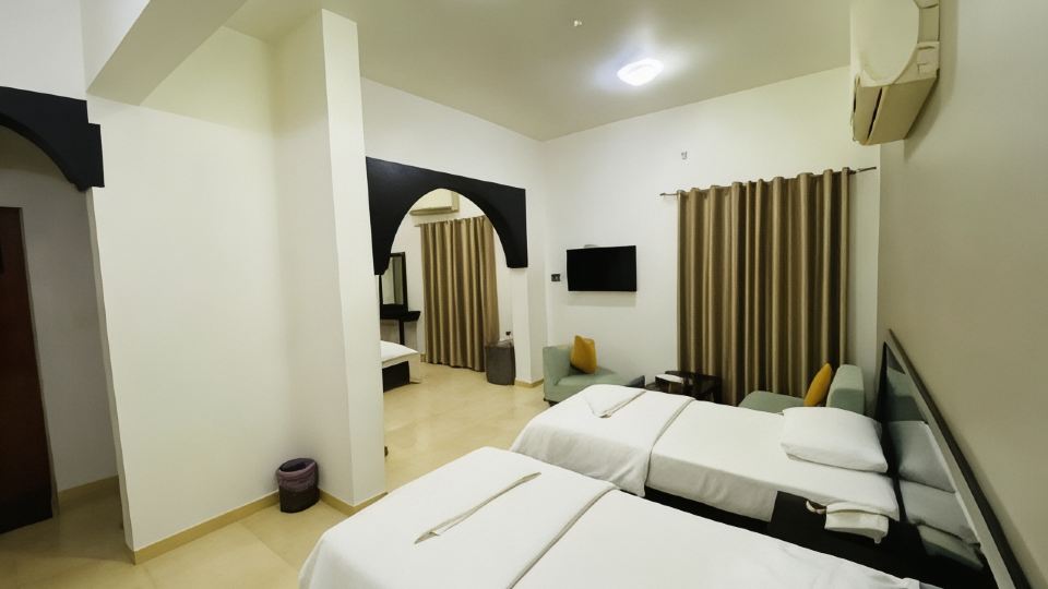 Al Multaqa Hotel