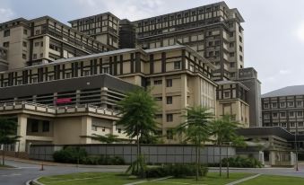 Salam Hotel & Best Hotel Shah Alam I-City, Uitm, Hospital