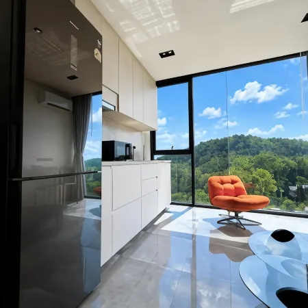 1BR Patong Hideaway | Pool | Near Beaches - A403