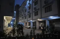 Hotel Golden Sand - parking