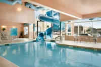 PRAIRIE CREST CALGARY AIRPORT by IHG