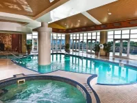Seneca Niagara Resort & Casino - Pools