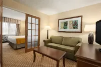 Country Inn & Suites by Radisson, Owatonna, MN