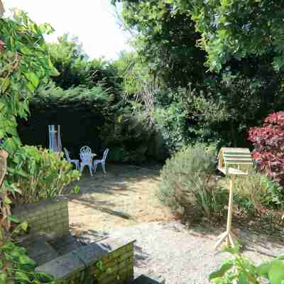 Lovely dog friendly 2 bed bungalow with parking Hotel Exterior