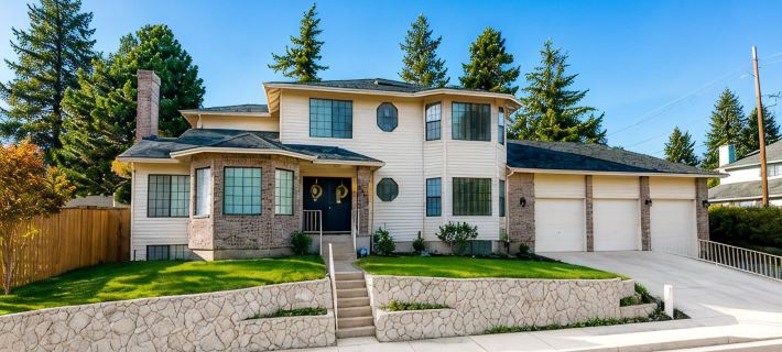 Spacious 5,000+ sq ft house, Close to PDX Airport グレシャムのホテル