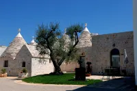 I Trulli Del Nonno Michele - Pools