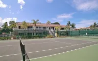 Oceanfront/Beachfront -Sarasota Surf  Racquet - Y Building - Kuntosalit
