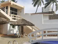 Hotel Albatros - Bãi đậu xe