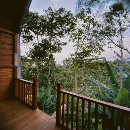 PucakManik Glamping