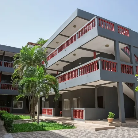 Seaview Gardens Hotel