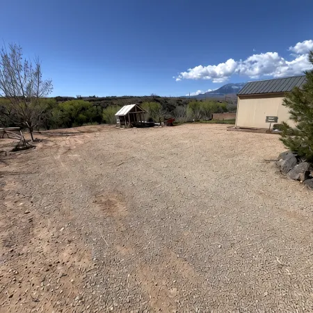 Gould’s Hideaway off street parking, close to Sand Hollow, Quail & Zion.