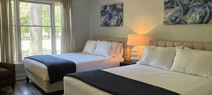 Spacious condo on Jack Nicklaus Signature Golf Course overlooking 10th Tee Box. Hotels in Georgetown County