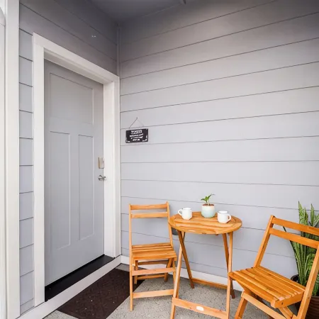 Cozy Private 1Br Suite w/Trails and Amazing Views, Port Orchard
