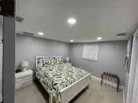 Lovely comfy clean apartment. Close to State parks/ beaches/ restaurants. - 3성급