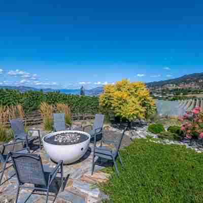 Grand Vineyard Estate Home Exceptional Place Best Location in Penticton Hotel Exterior