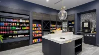 DoubleTree by Hilton Raleigh Midtown - bar