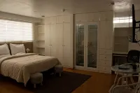 APARTAMENTO PENTHOUSE  DE 350 M2, CON VISTA PANORAMICA DE LA CIUDAD.