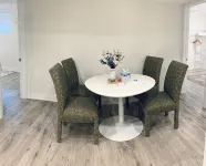 Luxe 3-bedroom unit in North London, close to Masonville and Western University
