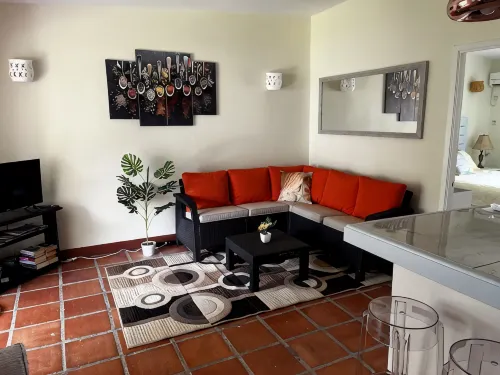 Winter/Spring Bookings! Anidele Spice - 1BR in Historic Holetown near Beach/Pool - 3-Star