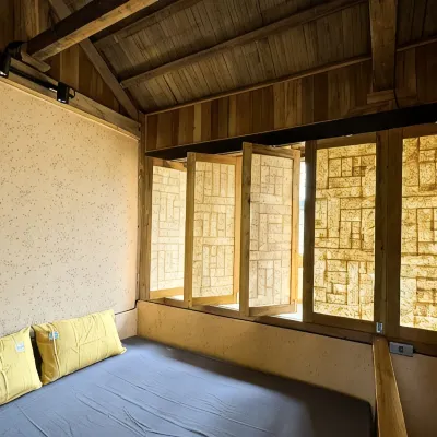 Asahi Luxstay - Moncada Motel Các khách sạn gần Nhà Hàng Hồ Câu Mạnh Nguyệt