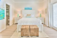 Immaculate home in gated La Valencia Beach Resort! MONTHLY rates available! - 4-Star