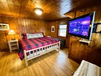 Mountain View Loj overlooking the majestic Adirondack Mountains & Ausable River