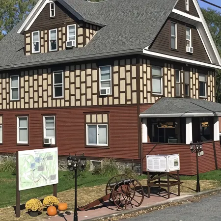 River House Lodge